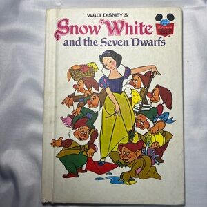 Vintage 1973 Walt Disney Snow White and the Seven Dwarfs Hardcover Book